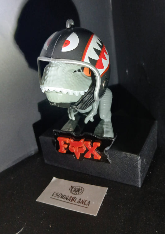 Dino Monster Casco #17