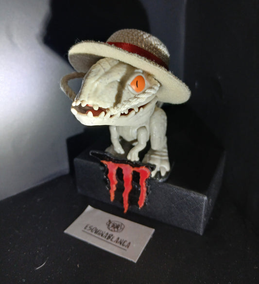 Dino Monster Casco #12